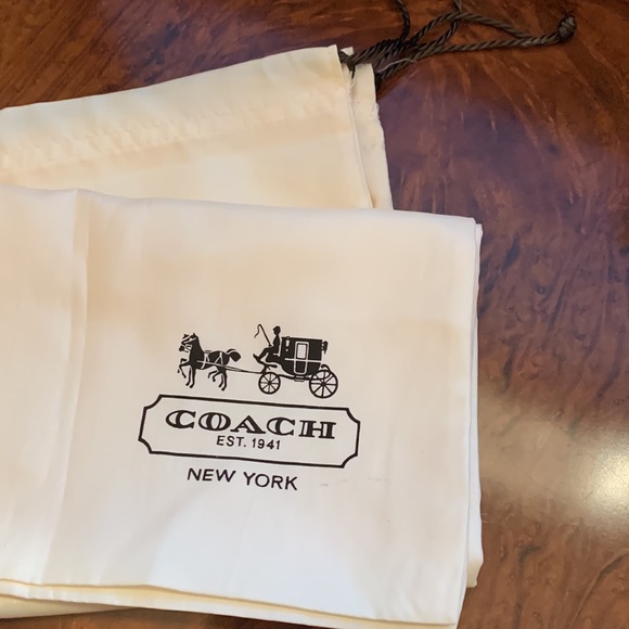 Coach Genuine Leather Handbag in Grey with Dustbag - Picture 10 of 10